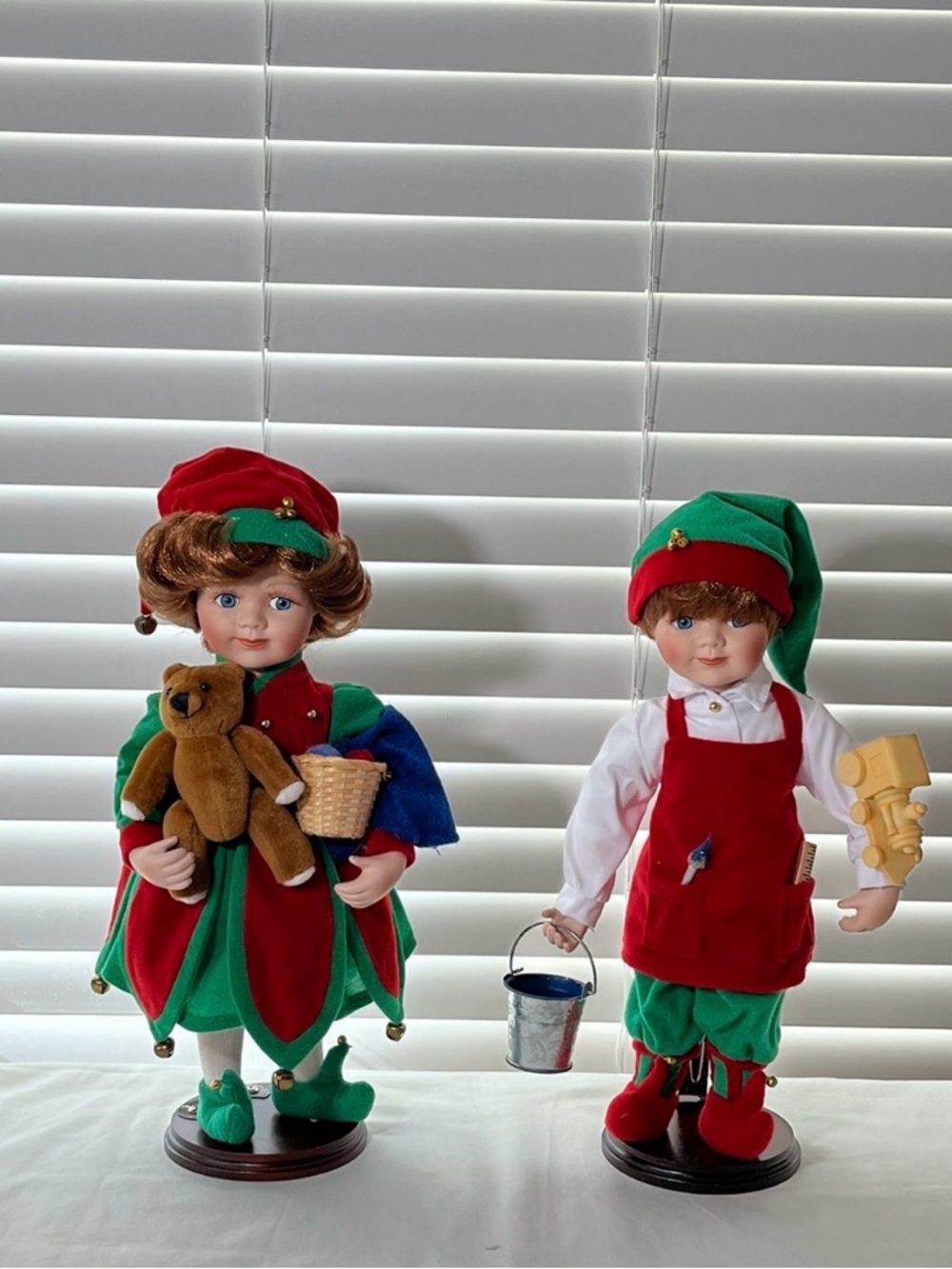 Holiday Elf Porcelain Dolls - Red & Green Outfit Set